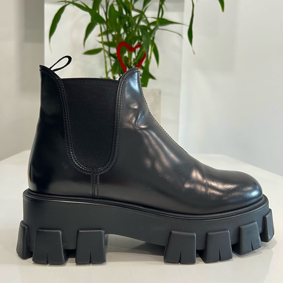 PRADA Monolith brushed leather Chelsea boots - Picture 3 of 13